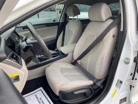 2017 HYUNDAI SONATA SEDAN 4-CYL, PZEV, 2.4 LITER SE SEDAN 4D at Motors On Wheels - used car dealership in Houston, Texas.