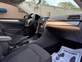2018 VOLKSWAGEN PASSAT