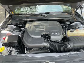 2017 CHRYSLER 300 SEDAN V6, 3.6 LITER 300C SEDAN 4D