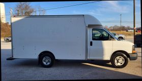 2015 Chevrolet Express Commercial Cutaway Cutaway Van 2d - Image 6