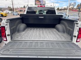2017 RAM 1500 CREW CAB