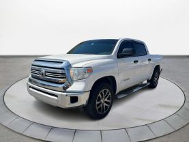 2017 TOYOTA TUNDRA CREWMAX