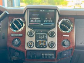 2014 FORD F250 SUPER DUTY CREW CAB PICKUP V8, TURBO DIESEL, 6.7L KING RANCH PICKUP 4D 6 3/4 FT