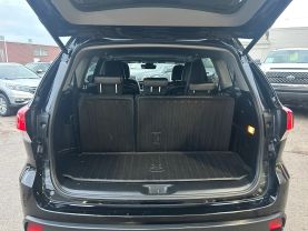 2017 TOYOTA HIGHLANDER SUV V6, 3.5 LITER XLE SPORT UTILITY 4D
