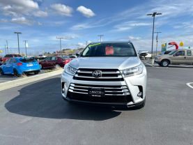 2018 TOYOTA HIGHLANDER SUV V6, 3.5 LITER LIMITED SPORT UTILITY 4D - The Auto Lot
