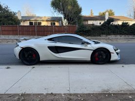 2016 MCLAREN 570S COUPE 2D