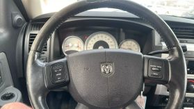 2011 RAM DAKOTA CREW CAB PICKUP V8, FLEX FUEL, 4.7 LITER LARAMIE PICKUP 4D 5 1/4 FT