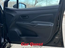 2022 Nissan Versa - Image 19