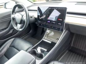 -2018 Tesla Model 3 - Image 36