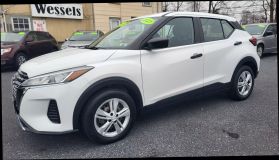 2021 Nissan Kicks S Sport Utility 4d - Image 2