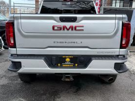 2021 GMC SIERRA 2500 HD CREW CAB PICKUP V8, 6.6 LITER DENALI PICKUP 4D 6 1/2 FT