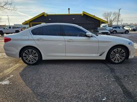 2018 BMW 5 SERIES SEDAN 4-CYL, TWIN TURBO, 2.0 LITER 530I XDRIVE SEDAN 4D