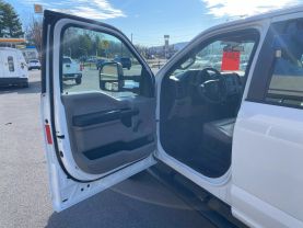 2019 FORD F350 SUPER DUTY CREW CAB 8FT KNAPHEIDE SERVICE BED TRUCK SERVICE/UTILITY TRUCKS V8, 6.2 LITER XL 4D - Eddies Auto Sales