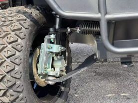 2024 BINTELLI 4 PASSENGER LIFTED - - -