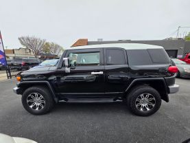 2007 TOYOTA FJ CRUISER SUV V6, 4.0 LITER SPORT UTILITY 2D