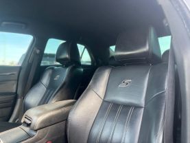 2016 CHRYSLER 300 SEDAN V6, 3.6 LITER 300S SEDAN 4D