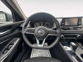 2022 Nissan Altima 2.5 S Sedan 4d - Image 12