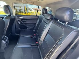 2021 Volkswagen Tiguan Sel Sport Utility 4d - Image 18