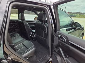 2014 Porsche Cayenne - Image 13