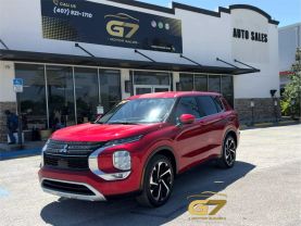 2024 Mitsubishi Outlander - Image 1