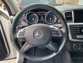 2015 MERCEDES-BENZ M-CLASS SUV V6, 3.5 LITER ML 350 4MATIC SPORT UTILITY 4D