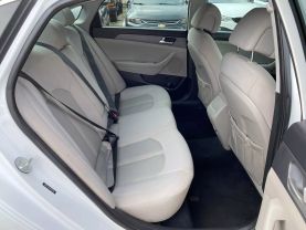 2017 HYUNDAI SONATA SEDAN 4-CYL, PZEV, 2.4 LITER SE SEDAN 4D at Motors On Wheels - used car dealership in Houston, Texas.
