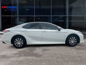 2020 Toyota Camry Hybrid Le Sedan 4d - Image 6