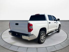 2017 TOYOTA TUNDRA CREWMAX
