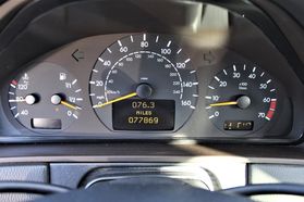 2001 MERCEDES-BENZ E-CLASS SEDAN V6, 3.2 LITER E 320 AWD SEDAN 4D