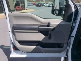 2020 FORD F250 SUPER DUTY SUPER CAB 8FT KNAPEIDE SERVICE BED TRUCK SERVICE/UTILITY TRUCKS V8, FLEX FUEL, 6.2 LITER XL PICKUP 4D 8 FT - Eddies Auto Sales