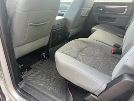 2016 RAM 1500 CREW CAB