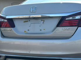 2017 HONDA ACCORD SEDAN - AUTOMATIC - Dart Auto Group