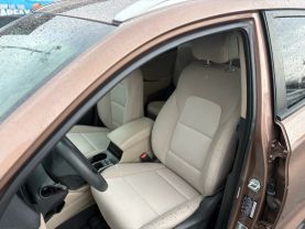 2017 HYUNDAI TUCSON SUV 4-CYL, 2.0 LITER SE SPORT UTILITY 4D