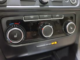 2013 Volkswagen Jetta Sportwagen - - Image 40