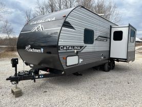 2024 COACHMEN CATALINA SUMMIT 8 RV - 231MKS at T&T Repairables - used car dealership in Spencer, Indiana.