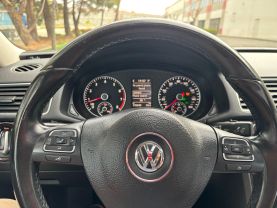 2014 VOLKSWAGEN PASSAT