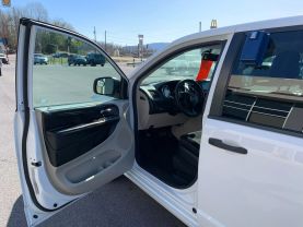 2019 DODGE GRAND CARAVAN SE PASSENGER VAN PASSENGER VANS V6, FLEX FUEL, 3.6 LITER SE MINIVAN 4D - Eddies Auto Sales