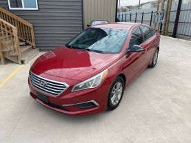 2016 HYUNDAI SONATA SEDAN 4-CYL, PZEV, 2.4 LITER SE SEDAN 4D at Motors On Wheels - used car dealership in Houston, Texas.