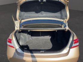 2010 TOYOTA CAMRY SEDAN 4-CYL, 2.5 LITER LE SEDAN 4D