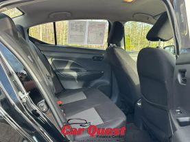 2022 Nissan Versa - Image 15