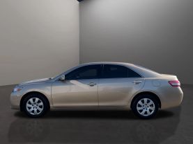 2010 TOYOTA CAMRY SEDAN 4-CYL, 2.5 LITER LE SEDAN 4D