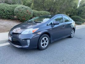 2013 TOYOTA PRIUS THREE HATCHBACK 4D