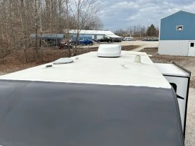 2024 COACHMEN CATALINA SUMMIT 8 RV - 231MKS at T&T Repairables - used car dealership in Spencer, Indiana.