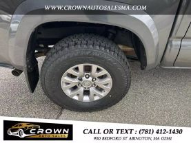 2017 TOYOTA TACOMA DOUBLE CAB PICKUP V6, 3.5 LITER SR5 PICKUP 4D 5 FT