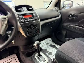 2017 NISSAN VERSA