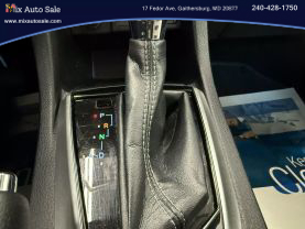2018 TOYOTA COROLLA SEDAN 4-CYL, 1.8 LITER LE SEDAN 4D