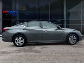 2022 Nissan Altima 2.5 S Sedan 4d - Image 6