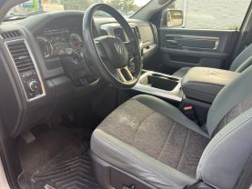 2016 RAM 1500 CREW CAB