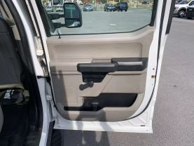 2019 FORD F350 SUPER DUTY CREW CAB 8FT KNAPHEIDE SERVICE BED TRUCK SERVICE/UTILITY TRUCKS V8, FLEX FUEL, 6.2 LITER XL PICKUP 4D 8 FT - Eddies Auto Sales