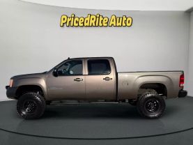 2008 GMC SIERRA 2500 HD CREW CAB PICKUP V8, 6.6L TURBO DSL SLT PICKUP 4D 6 1/2 FT